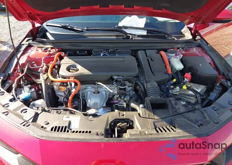 2024 Honda Accord Hybrid Touring z USA, uszkodzony, nr VIN 1HGCY2F80RA045415